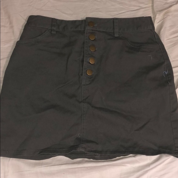 Two forever 21 mini skirts - Picture 3 of 3